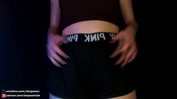 Asmr girl sneezes her ass in sexy shorts Asmr girl sneezes her ass in sexy shorts