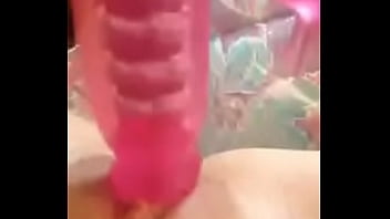 Playing with that pussy