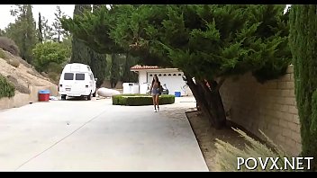 Girlie shows off fucking skills