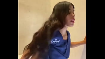 Corrida rápida y arriesgada en el trabajo todo por un aumento