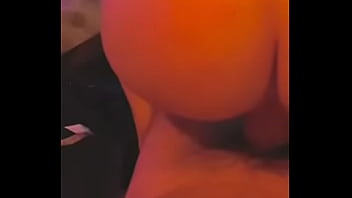 Sexo com a namorada escondido amador em casa