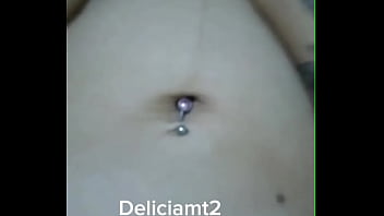 Doidinha pra sentar pro colega de trabalho