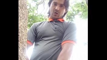 Dirigindo Batendo Uma Gostosa thumbnail