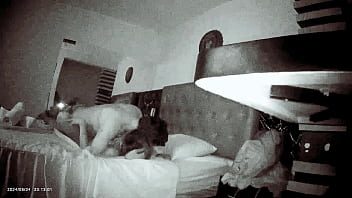 Cachando de misionero en el hotel completo