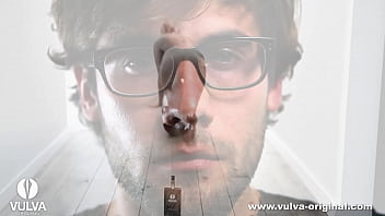 Facesitting blonde squirting pussy juice