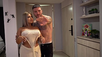 Llamé a una limpiadora de casas pero vino una puta rauls bud