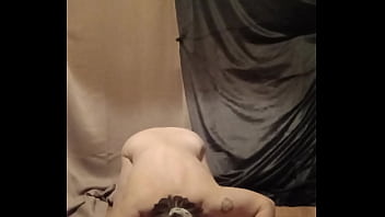 2025 04 02 esclave f autoseance groin de cochon mange la patee