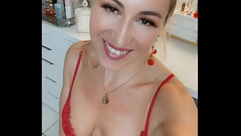 Coucou les zamours passez un excellent samedi