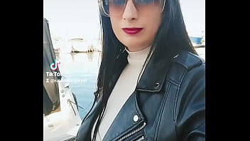 Une Petite Balade Au Port Aujourd'hui thumbnail