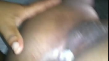 Enchendo o cu de porra