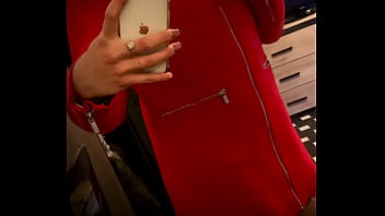 Coucou tout le monde vous allez bien sa vous dis de voir se qui se cache