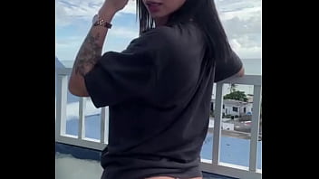 18 years old filmed herself masturbating and sent the videos to her cuckold husband