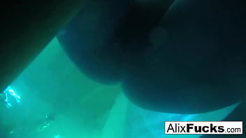 Lesbian sluts have some wet wild fun