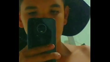 Novinha safada gosta de rebolar pro macho