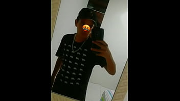 Novinha safada gosta de rebolar pro macho