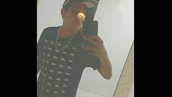 Novinha safada gosta de rebolar pro macho