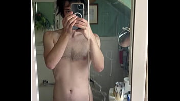 Malik Vadheim Selfie Vid 3 thumbnail