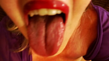 1172 i wore these pantyhose around the clock then masturbated in them before mailing away to chris