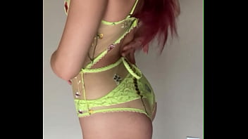 Body jaune avec les détails que j’aime bien