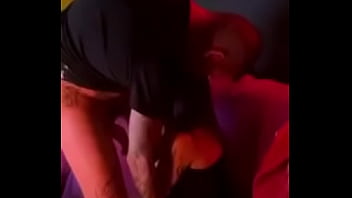 Quería lamer su caramelo