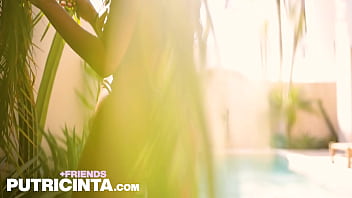 Putri cinta playfully bending over at the poolside ready to be fucked