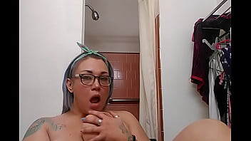 Skye's bathroom time