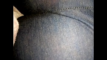 Tiene alto culo la amiga