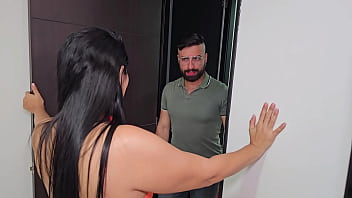 Exchange student is impressed with colombian milf's huge ass sarah black