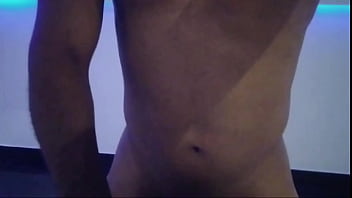 Mais uma casadinha safada na rola do ton