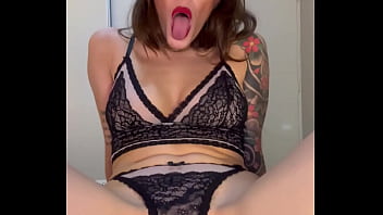 Tell your obedient bitch what position to get into darling