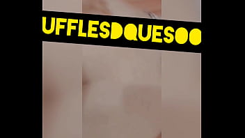 Que rico comerme su panochita sin condón