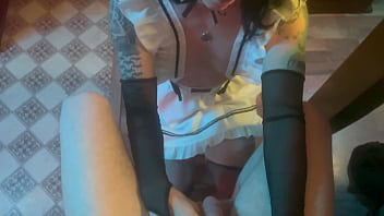 Dutiful housewife sucks his dick after work 1