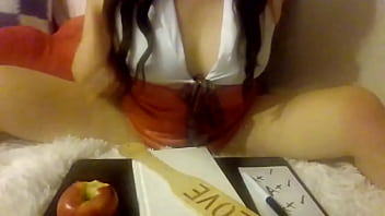 Asian cumslut eating her lunch is so horny she rides you in the classroom