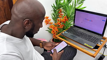 Aluna safada sempre provocando o professor mais desta vez ela entrou na pica preta fodeu muito com a buceta e o cuzinho sem camisinha