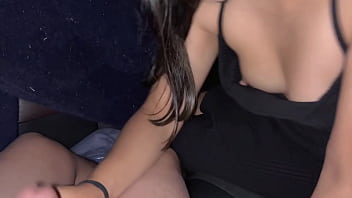 Follé a mi conductor y dejé que se corra dentro de mí sin condón