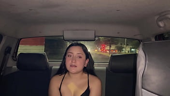 Follé a mi conductor y dejé que se corra dentro de mí sin condón