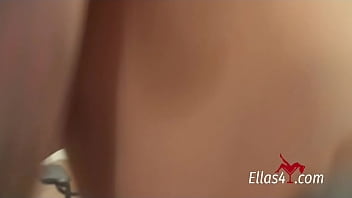 Comendo a safadinha da escola