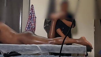 Showing bum to spa lady