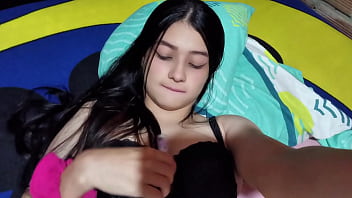 Actriz porno yuliethgomez muestra su cositas casero real