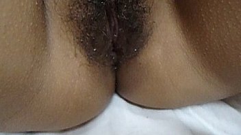 Gostosa gozando muito