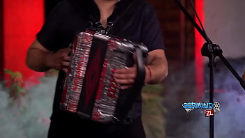 Billete garnde corridos tumbados