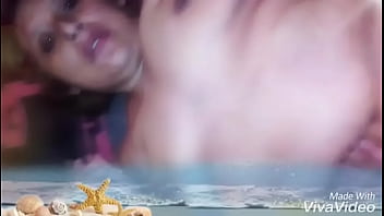 Penetrando a una amiga