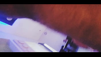 Novia infiel viene a recibir una dosis de sexo