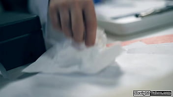 Siri dahl wants to get pregnant the artificial inseminator fingers her pussy and puts the samples in then he fucks her making sure it will not fail