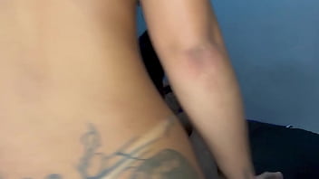 Fudendo duas morenas gostosas da bunda grande carioca de marquinha