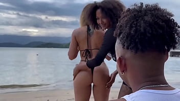 Eu adoro provocar meu marido