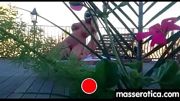 Young girl has session with nasty lesbian