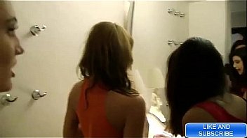 Who are these 4 sexy chicks