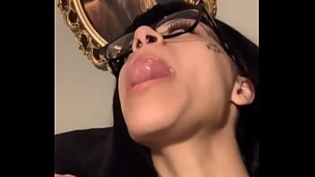 The snaps that i send my boyfriend lmao