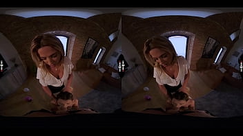 Dark room vr cake face